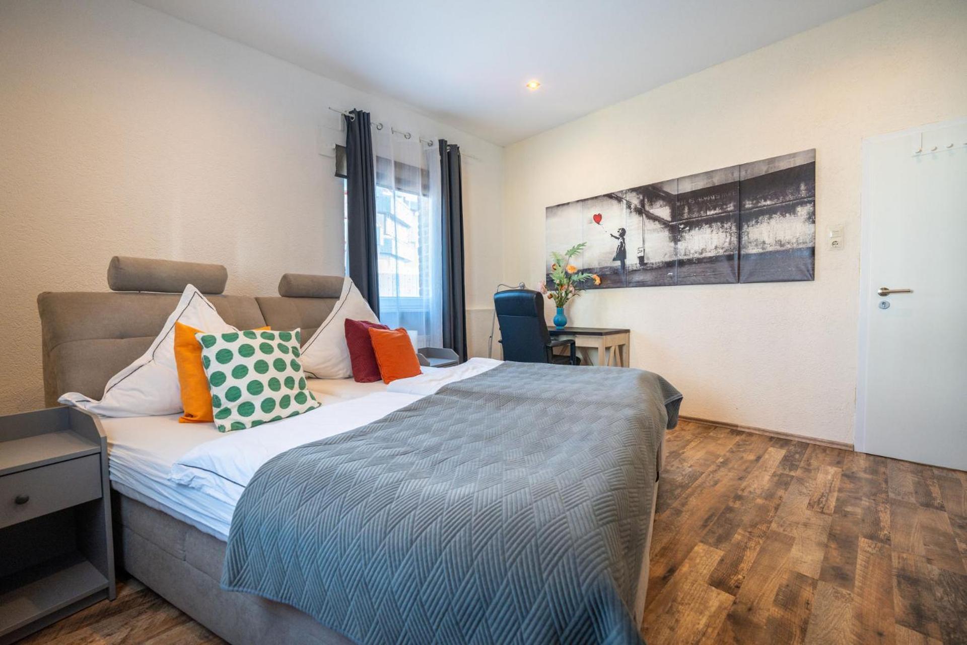 Charmante Privatzimmer In Der Stadt Koblenz  Buitenkant foto
