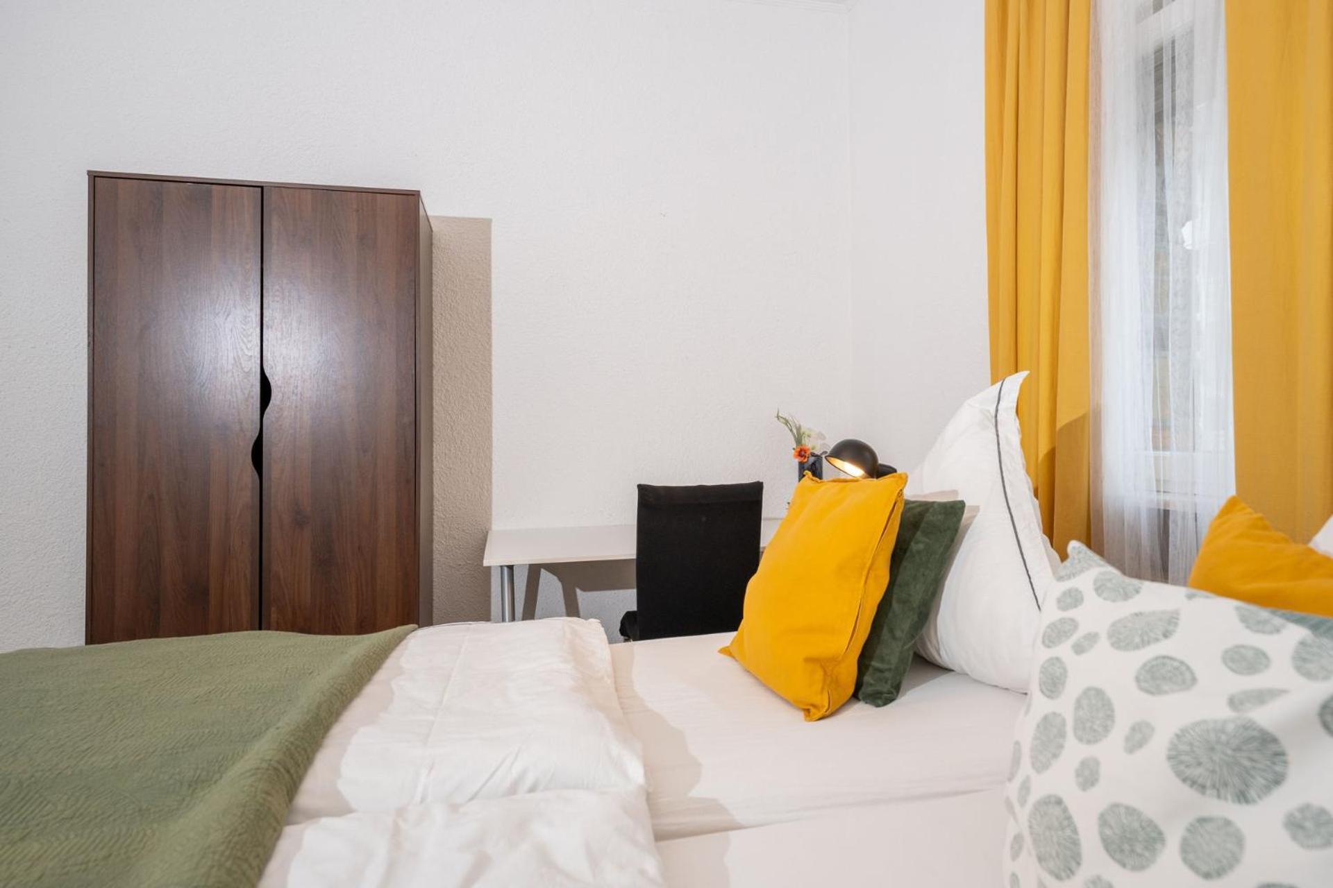 Charmante Privatzimmer In Der Stadt Koblenz  Buitenkant foto