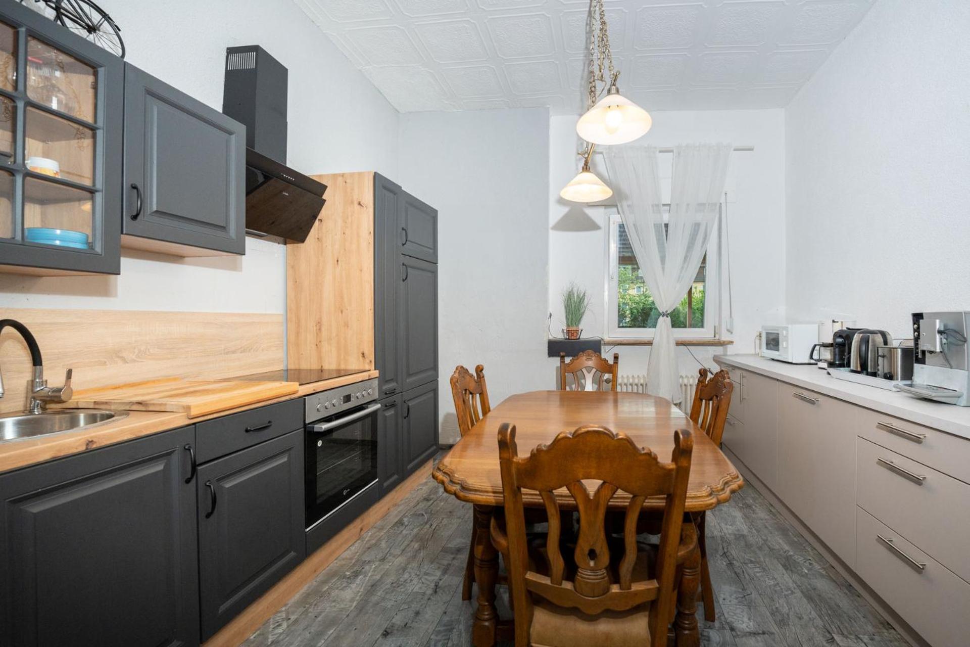 Charmante Privatzimmer In Der Stadt Koblenz  Buitenkant foto