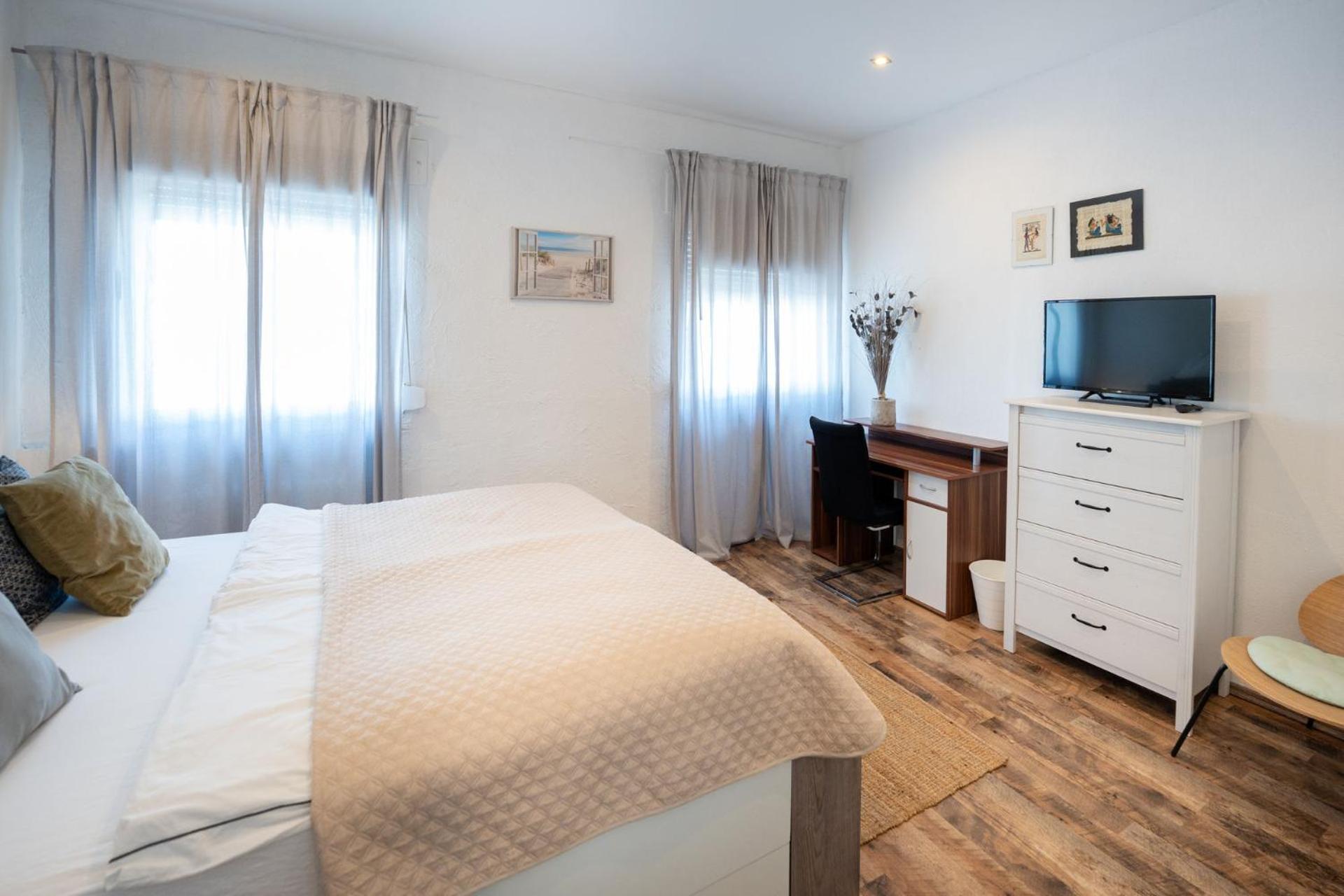 Charmante Privatzimmer In Der Stadt Koblenz  Buitenkant foto